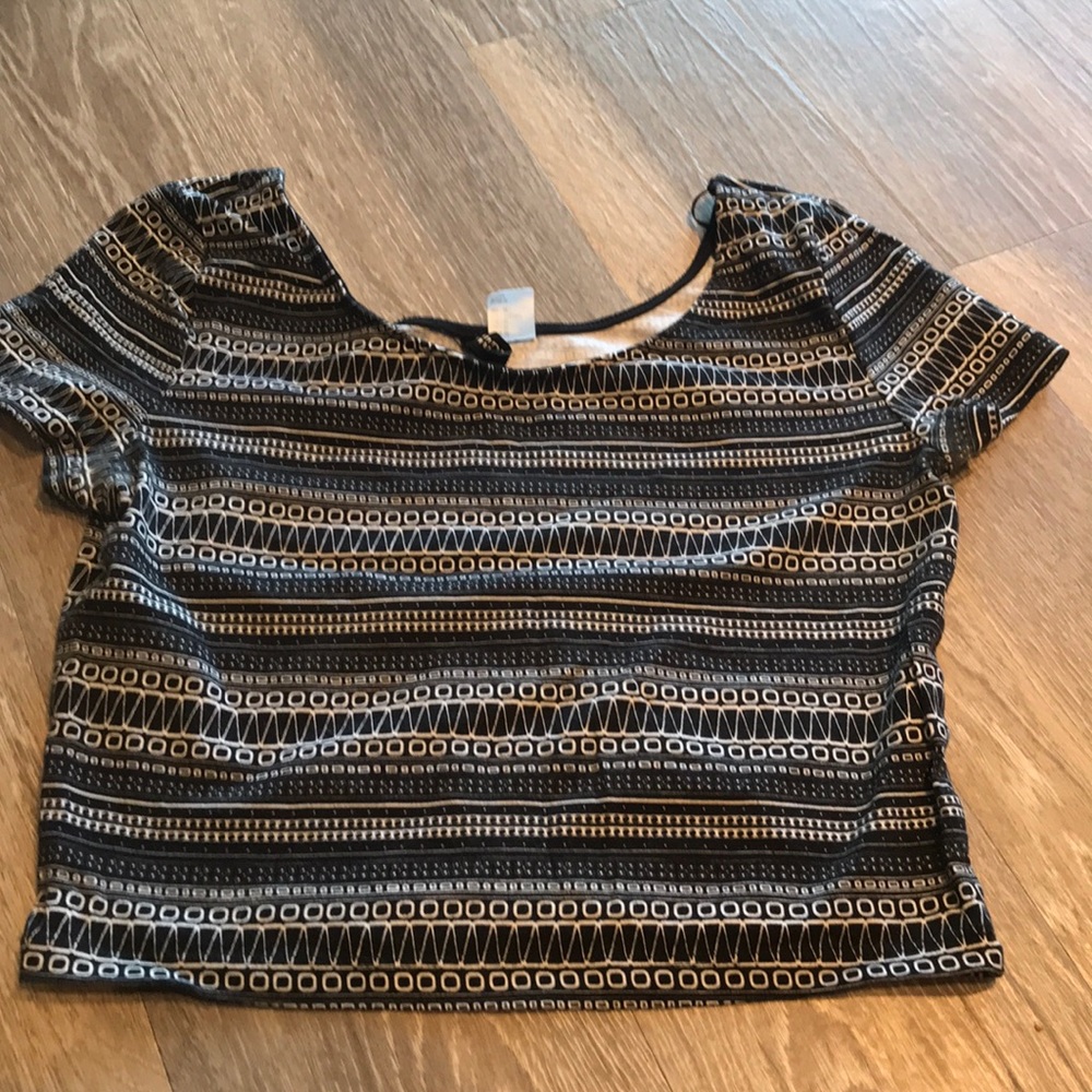 Crop top